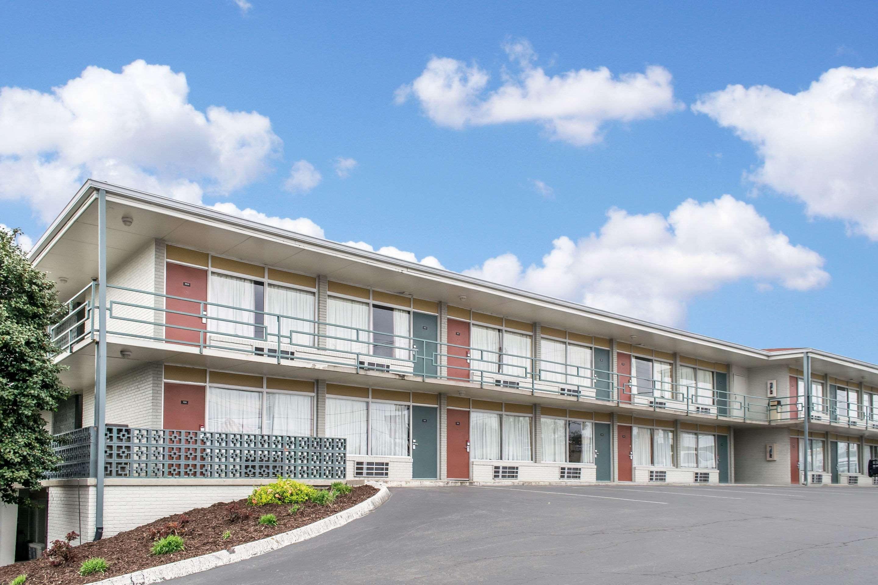 Econo Lodge Fort Knox Radcliff Buitenkant foto
